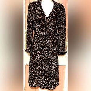 Anne Klein Black and Tan Patterned Wrap Dress